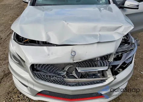 2016 Mercedes-Benz Cla 250 4Matic z USA, uszkodzony, nr VIN WDDSJ4GB6GN322424